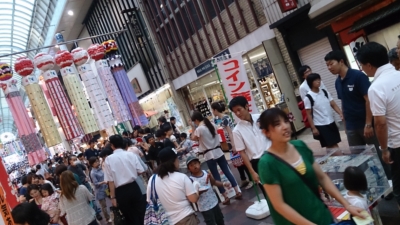 夏の夜市