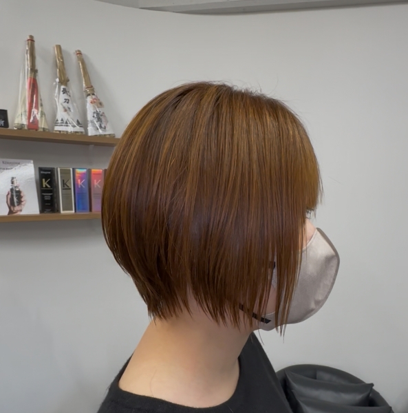 前下がりショートボブ