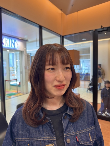 *顔まわりレイヤースタイル*