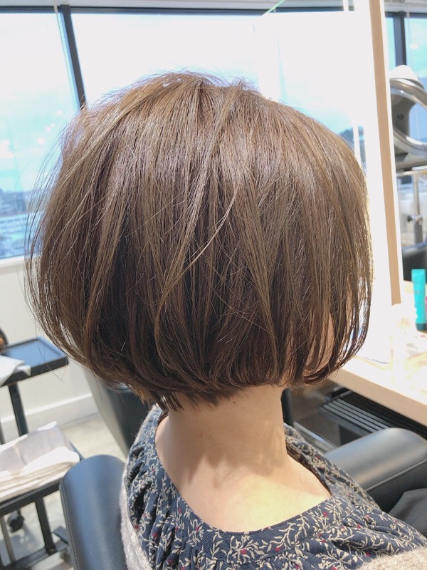 襟足スッキリショートボブ ｜上大岡店サロンニュース｜mod�s hair オフィシャルサイトヘアサロン・美容室・美容院