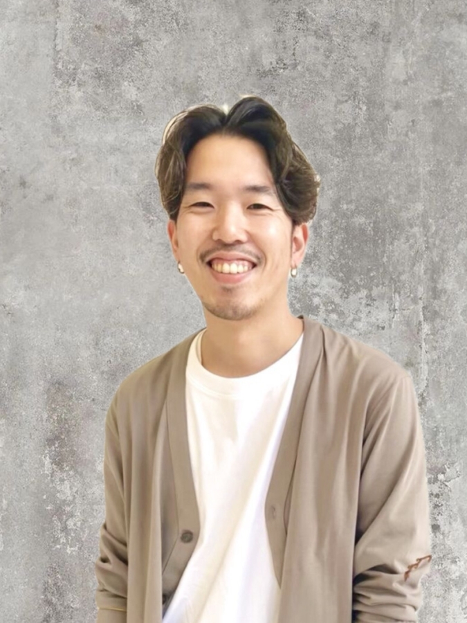 越後　裕介