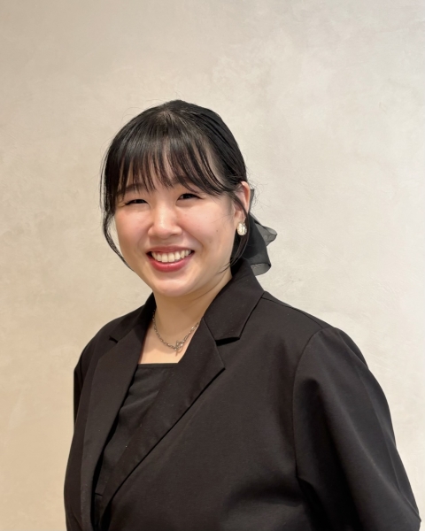 村上 茜