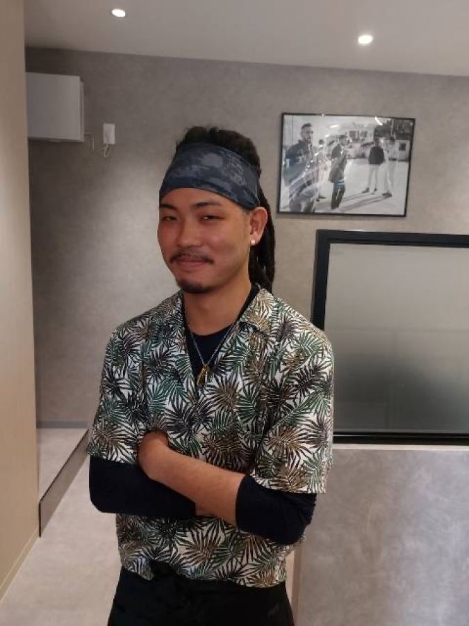 石島　稜大